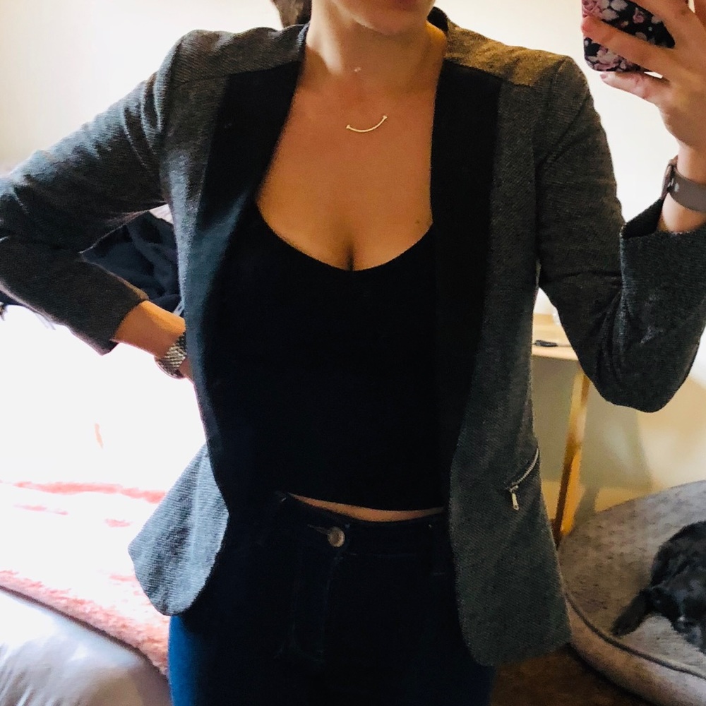 Grey blazer - Picture 2 of 3